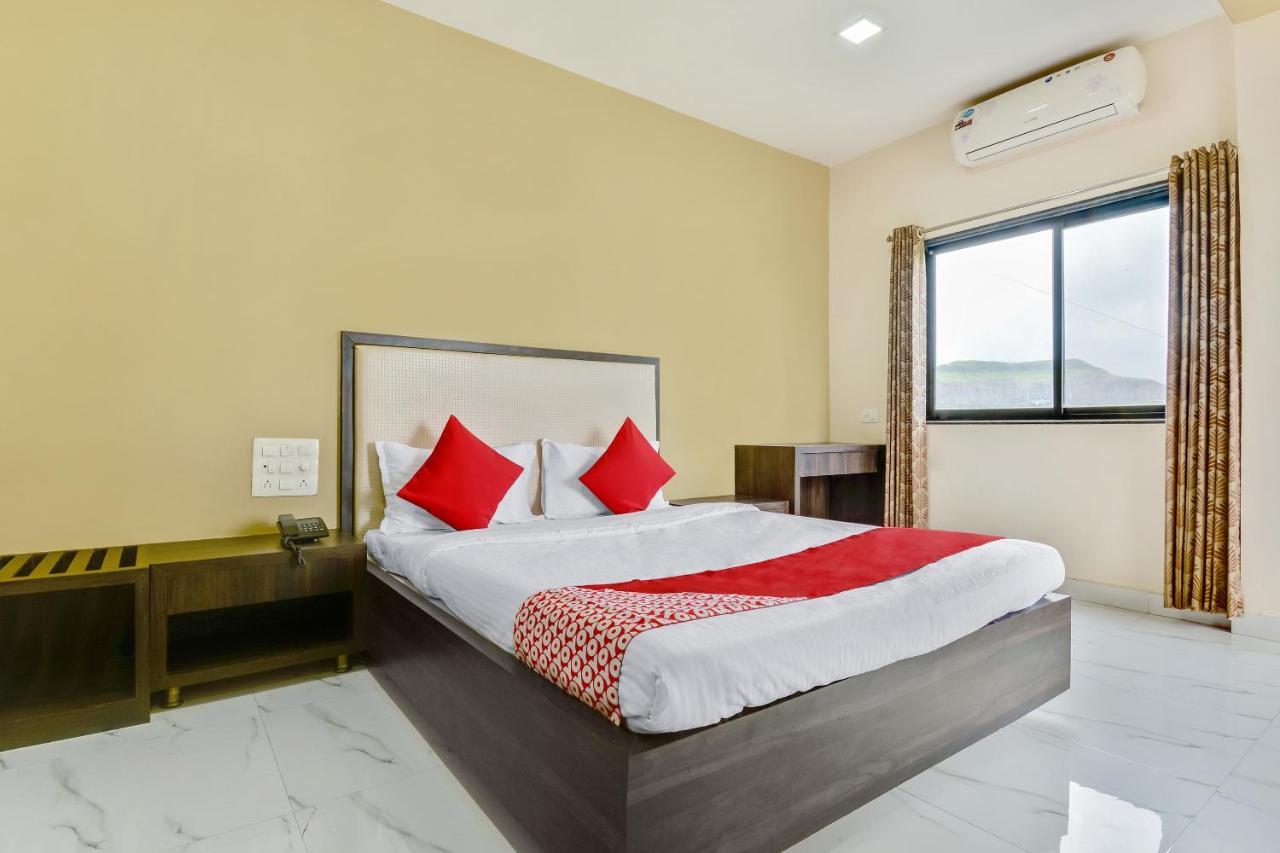 Oyo 48352 Hotel Bhagyalaxmi Kāla Dış mekan fotoğraf