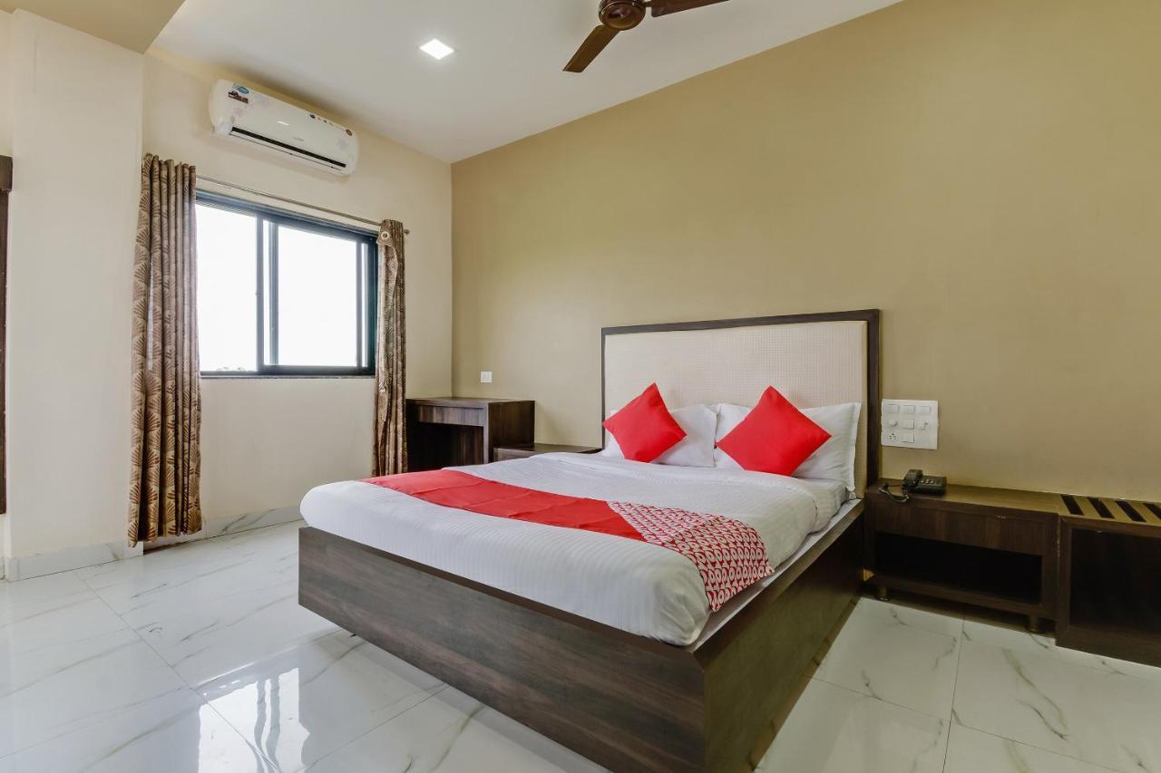 Oyo 48352 Hotel Bhagyalaxmi Kāla Dış mekan fotoğraf