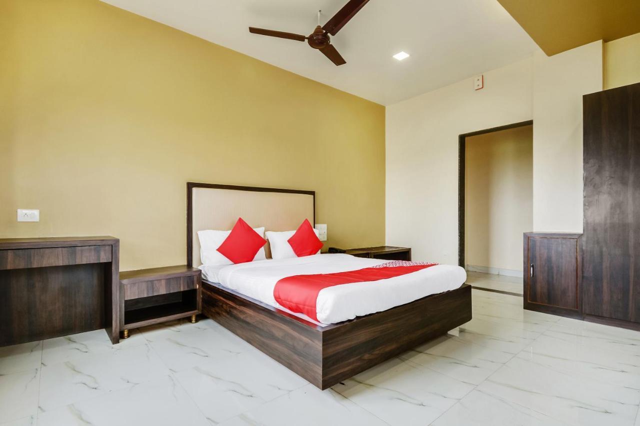 Oyo 48352 Hotel Bhagyalaxmi Kāla Dış mekan fotoğraf