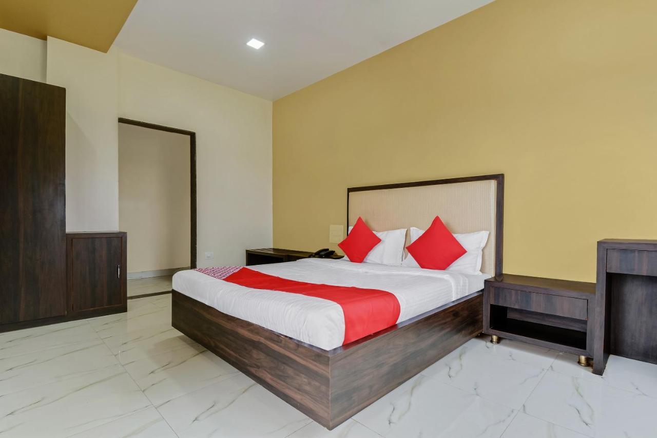 Oyo 48352 Hotel Bhagyalaxmi Kāla Dış mekan fotoğraf