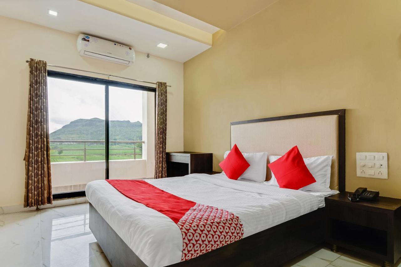 Oyo 48352 Hotel Bhagyalaxmi Kāla Dış mekan fotoğraf