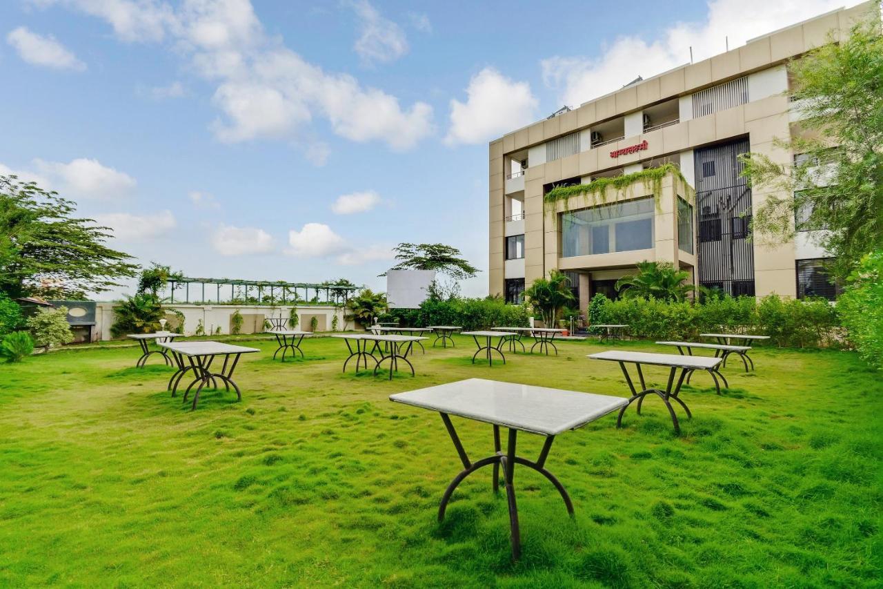 Oyo 48352 Hotel Bhagyalaxmi Kāla Dış mekan fotoğraf