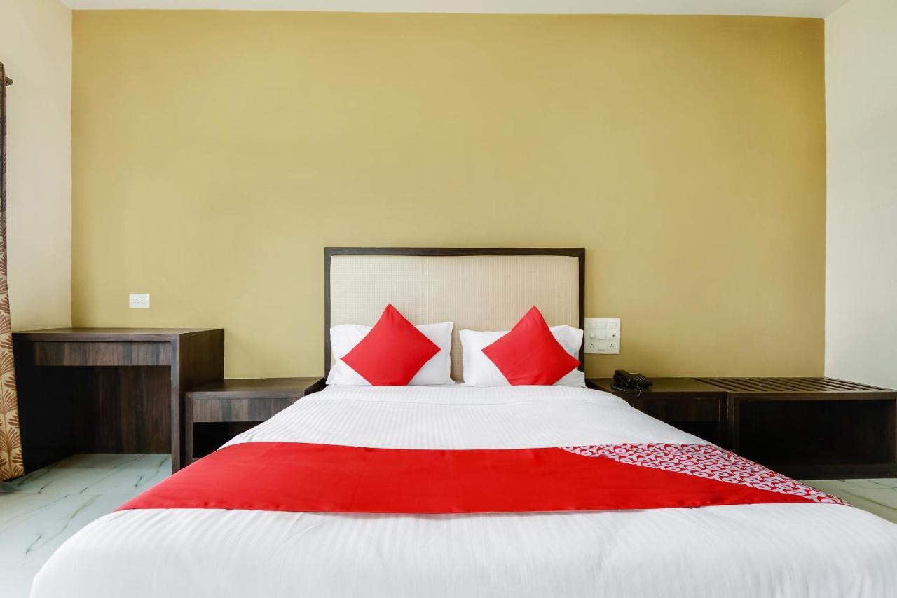 Oyo 48352 Hotel Bhagyalaxmi Kāla Dış mekan fotoğraf