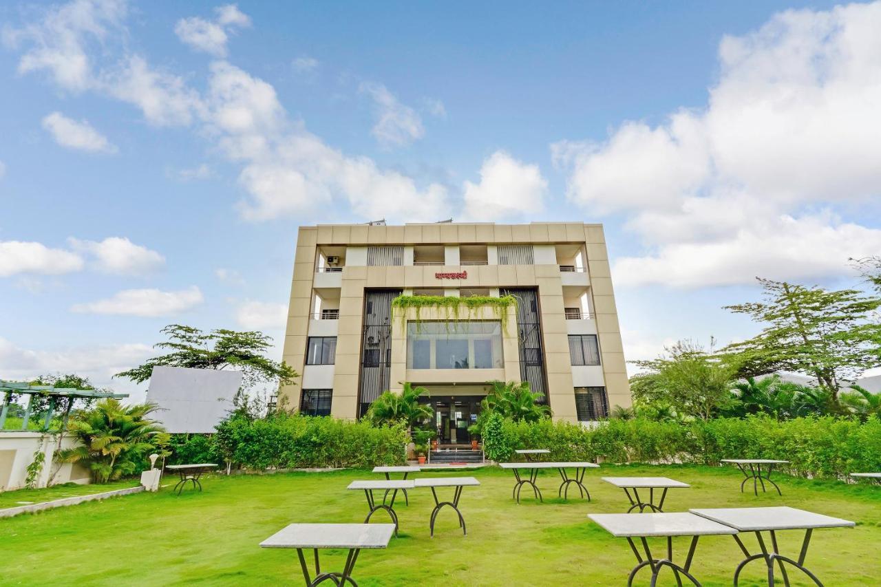 Oyo 48352 Hotel Bhagyalaxmi Kāla Dış mekan fotoğraf